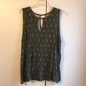 Torrid SZ 4 Aztec tank
